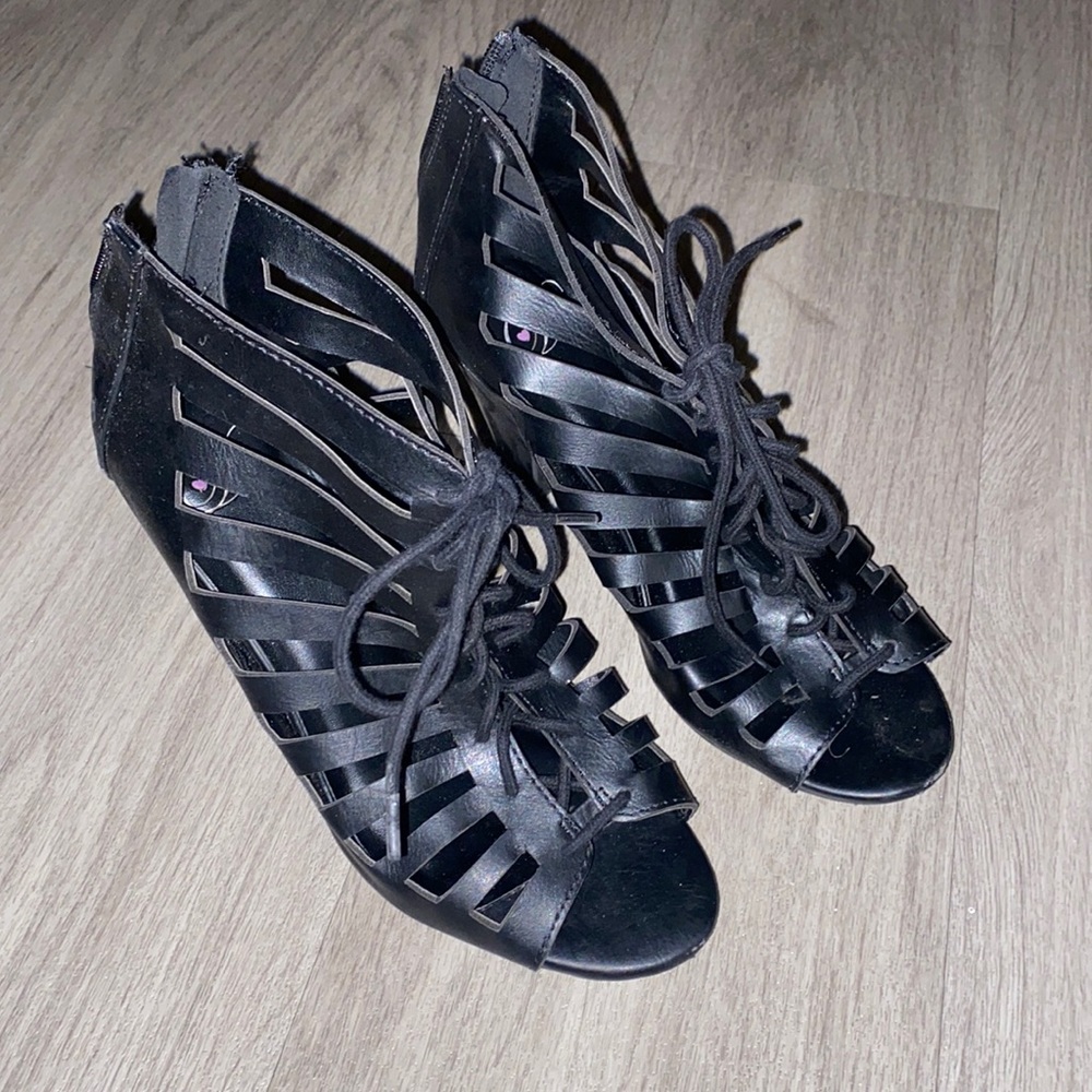 Black heels